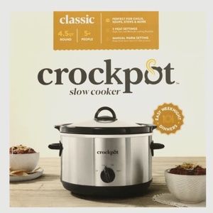 NWOT Classic Crock-Pot Slow Cooker